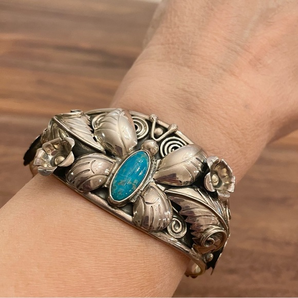 Domingo Sterling Silver Butterfly Turquoise Cuff Bracelet - Picture 13 of 13